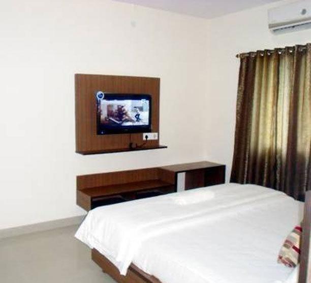 Hotel Fortune Residency Hyderabad Room photo